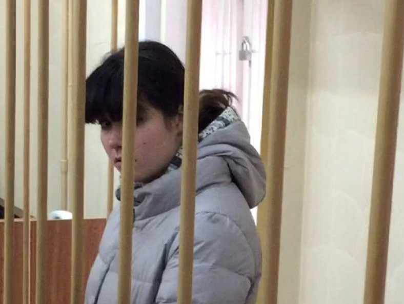 Приговор заплакавшей в суде Варваре Карауловой вынесут 22 декабря