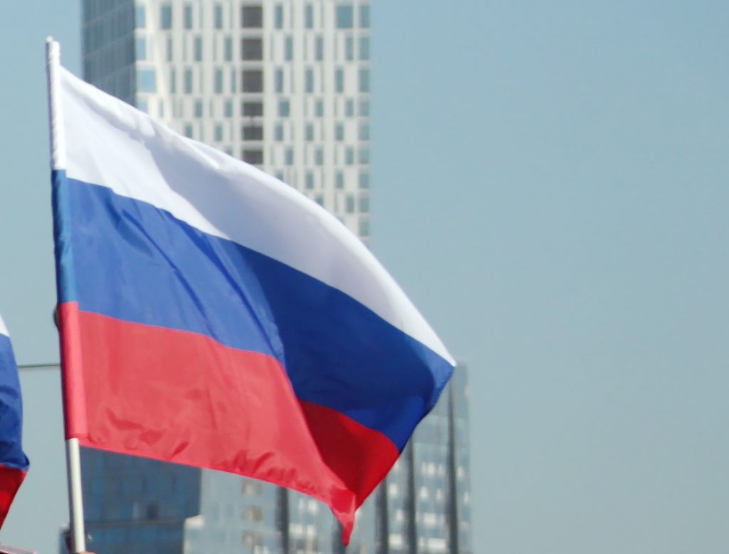 Высылаемые из США российские дипломаты не могут найти билетов в Москву