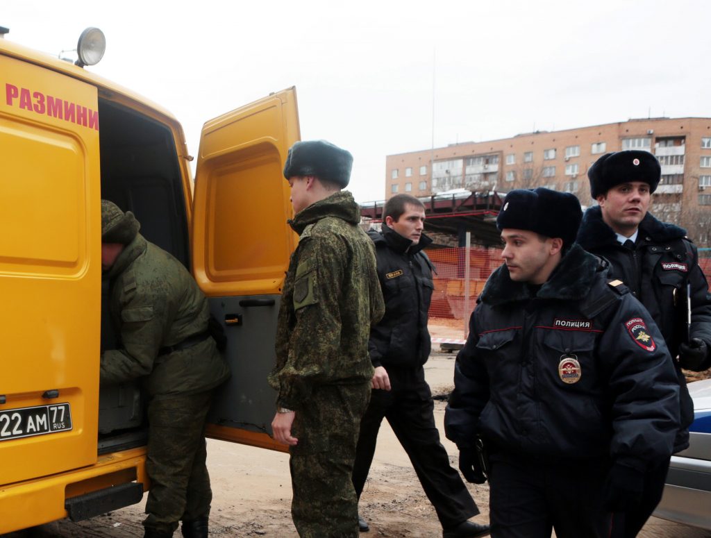 Полиция осмотрела «Атриум» в центре Москвы после звонка о бомбе