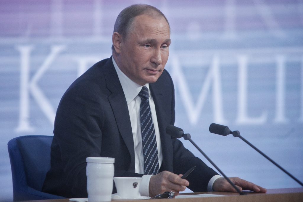 Владимир Путин: ВВП России в 2016 году покажет рост