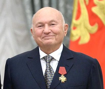 Экс-мэр Москвы Юрий Лужков выписан из больницы