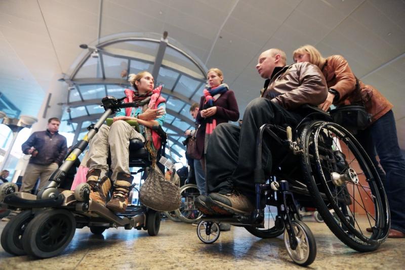 Акция ко Дню инвалидов прошла в Московском метрополитене