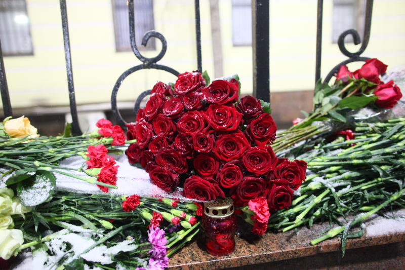 Панихида по погибшим в катастрофе Ту-154 пройдет в Богоявленском соборе