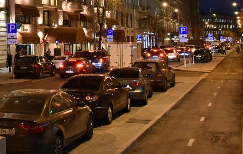 Найти автомобиль на платной парковке горожанам поможет новый сервис приложения «Парковки Москвы»