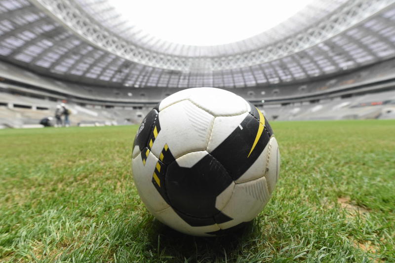 Власти Москвы обещают построить 7 футбольных полей