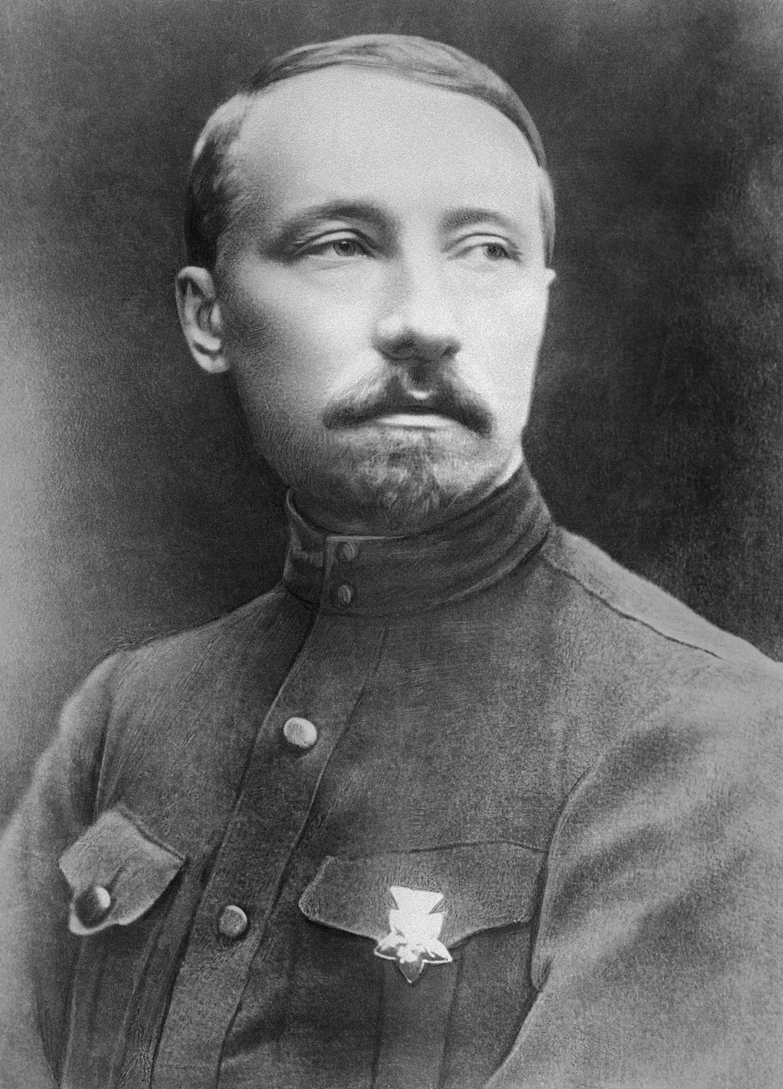 Фото: 1917 год, Петроград, Николай Подвойский