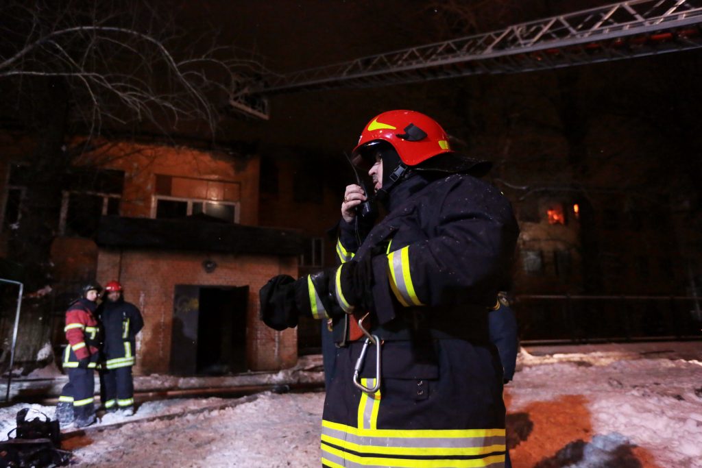 В центре Москвы эвакуировали людей и потушили пожар