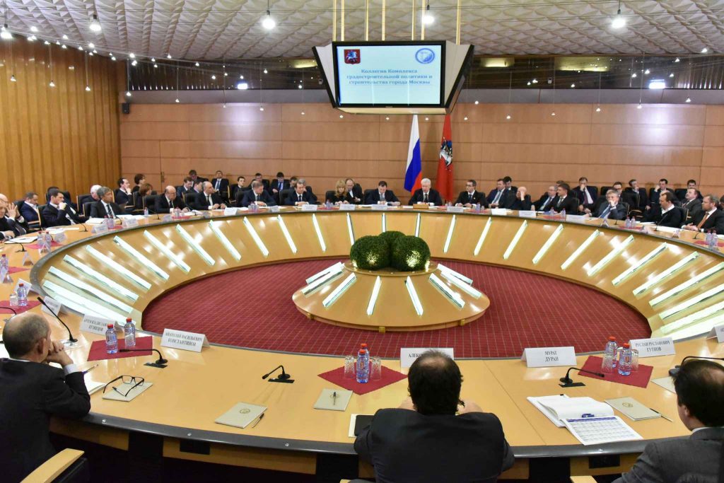 Муниципальные депутаты предлагают продолжить программу сноса московских пятиэтажек