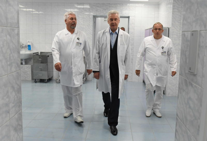 Собянин открыл новую поликлинику с МРТ в Некрасовке