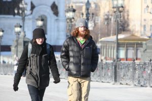 В Москве установилась солнечная погода. Фото: Павел Волков