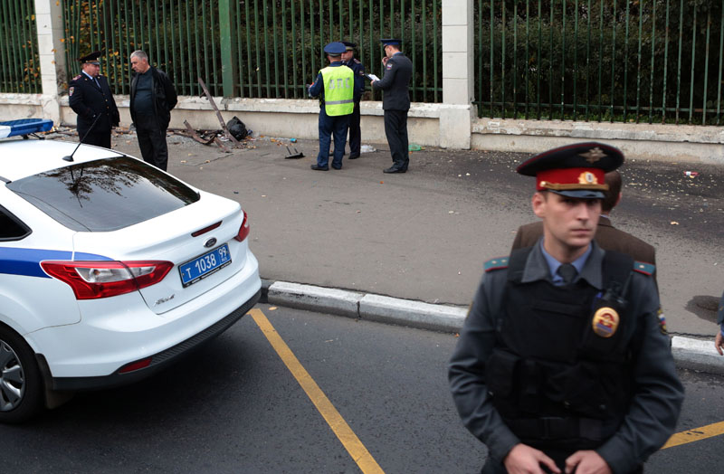На севере Москвы ищут похитителя 68 тысяч евро из припаркованного BMW