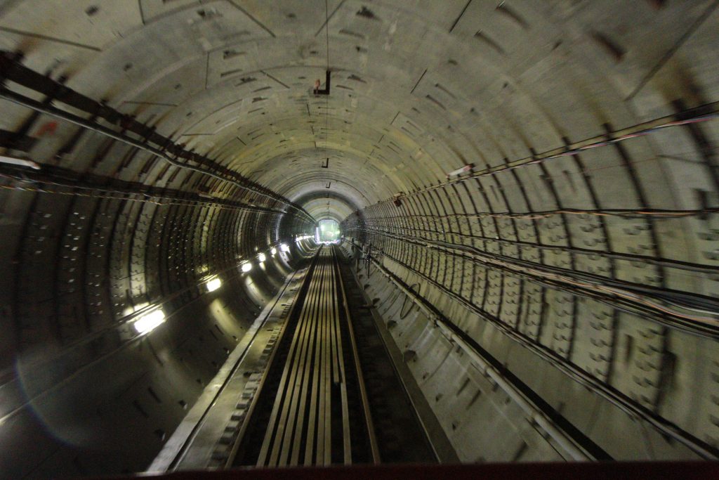 Московское метро опровергло слухи о задымлении в поезде на «Площади Ильича»