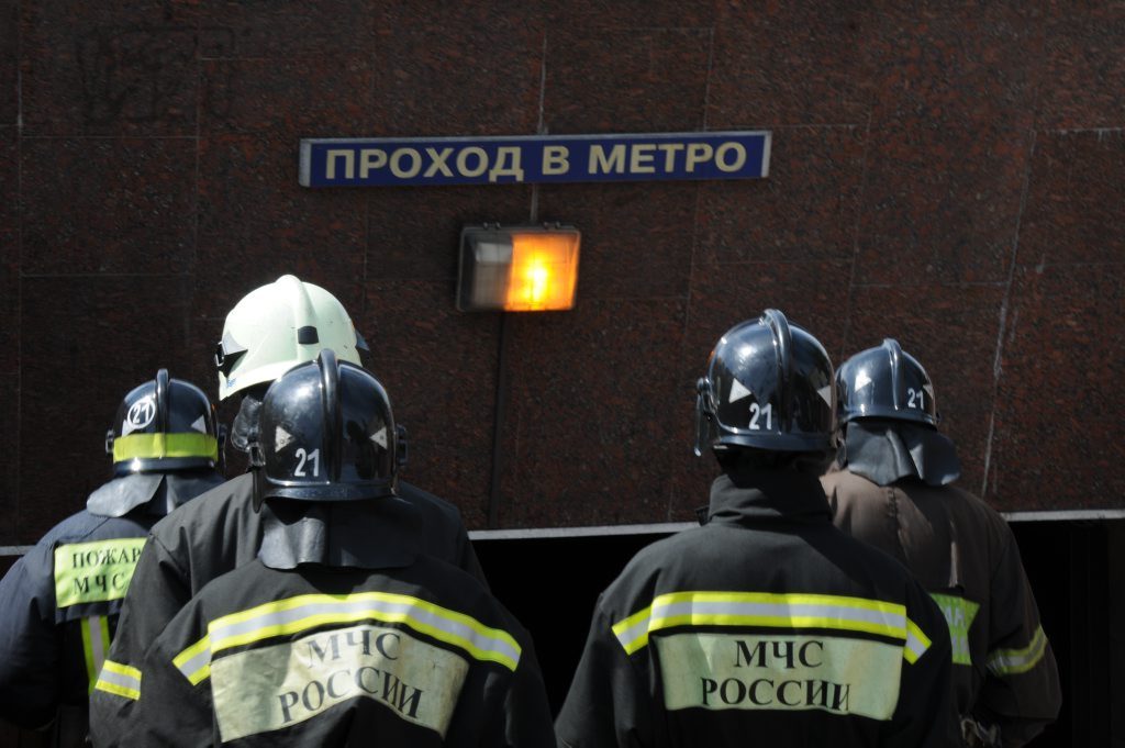Губернатор Санкт-Петербурга подтвердил гибель 10 человек при взрывах в метро