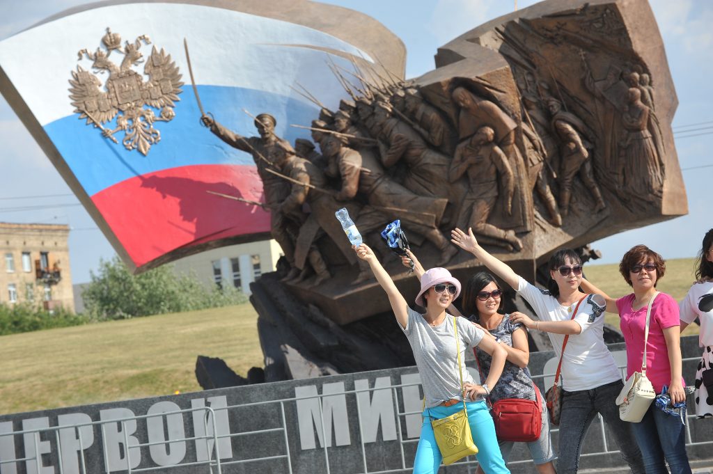 Волна китайских туристов накрыла Москву