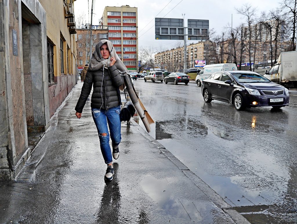 Непогода: «желтый» уровень опасности объявлен в Москве