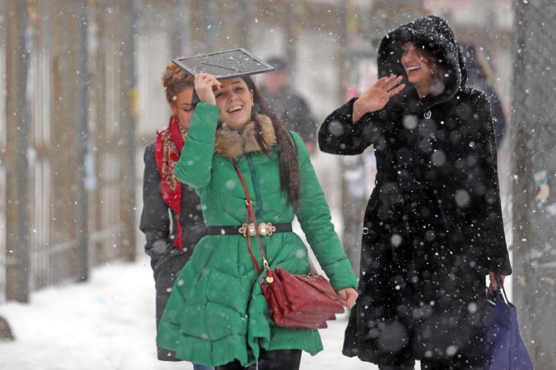 В Москве введено штормовое предупреждение, возможен снег. Фото: "Вечерняя Москва"