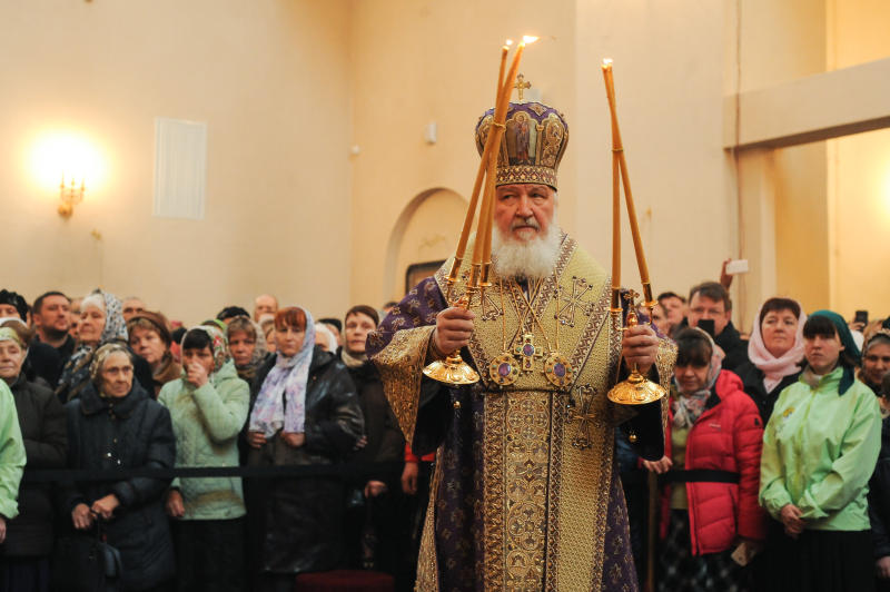 Патриарх Кирилл проведет богослужение в память о погибших во взрыве в Санкт-Петербурге