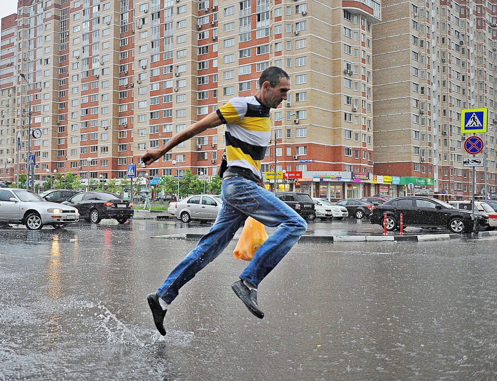 До 15 процентов июльской нормы дождя выпало в Москве за утро
