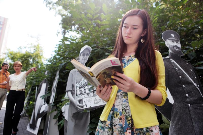 Свыше шести тысяч человек посетили летние читальни в Москве