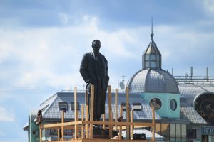 1 августа 2017 года. Памятник Горькому на площади Тверская Застава. Фото: Наталия Нечаева