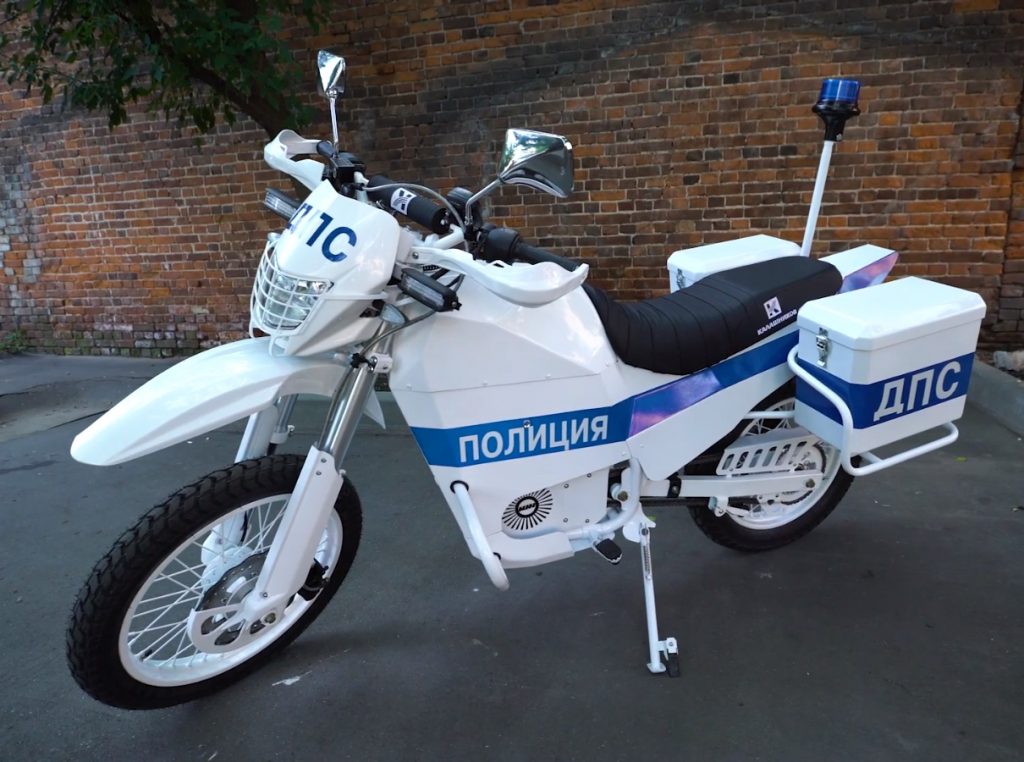 Сотрудники ДПС Москвы получат электромотоциклы «Калашников»