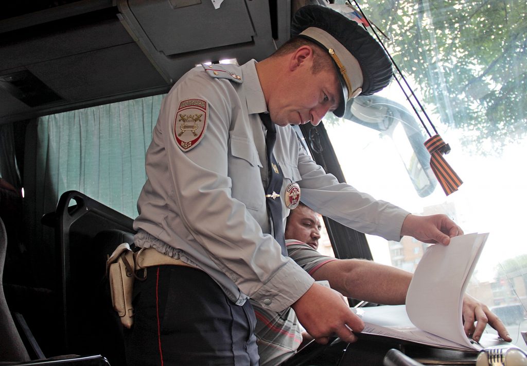 За полгода в Москве арестовали 300 нелегальных автобусов