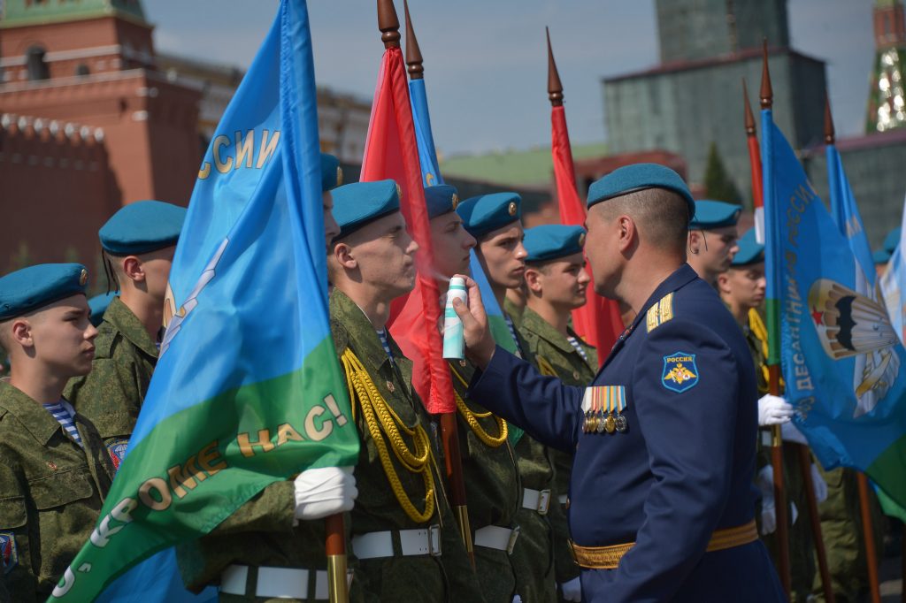 Безопасность Москвы в День ВДВ обеспечат 1,5 тысячи полицейских и бойцов Росгвардии