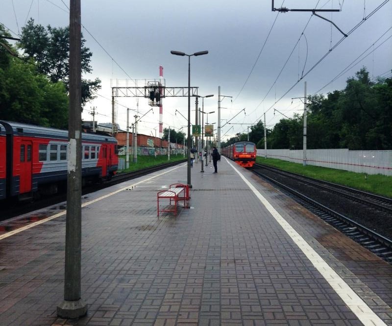 Шуц-линии для слабовидящих пассажиров откроют на 25 станциях московских электричек