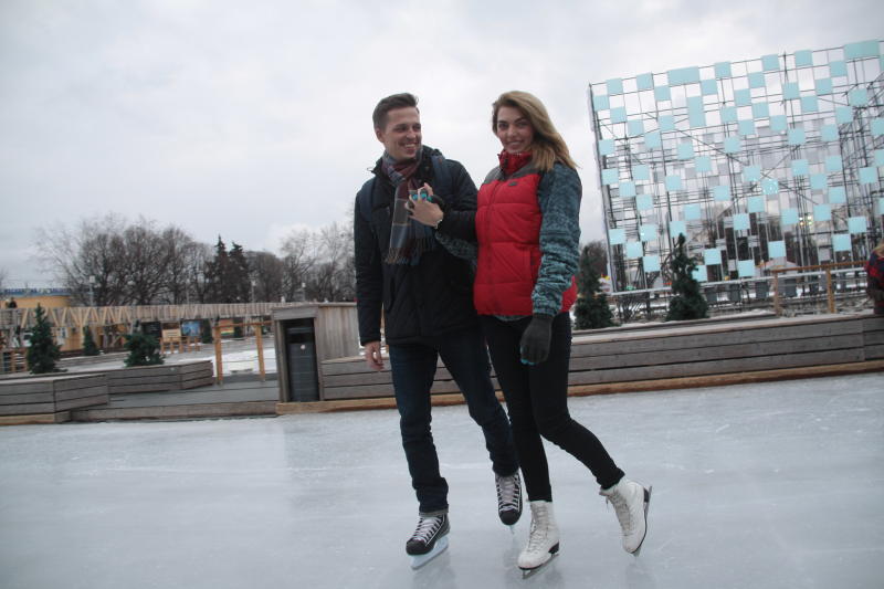 Каток с искусственным льдом создадут в Парке Горького