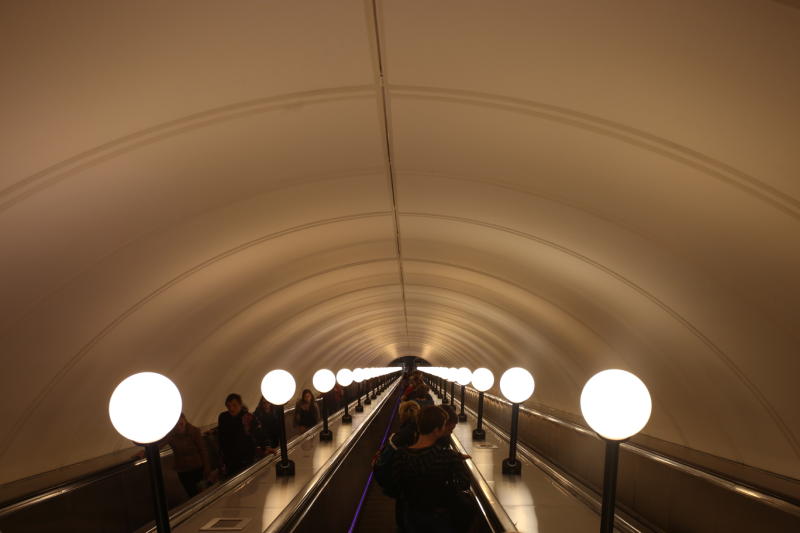 Эскалатор на станции метро «Тверская» закрыли на ремонт
