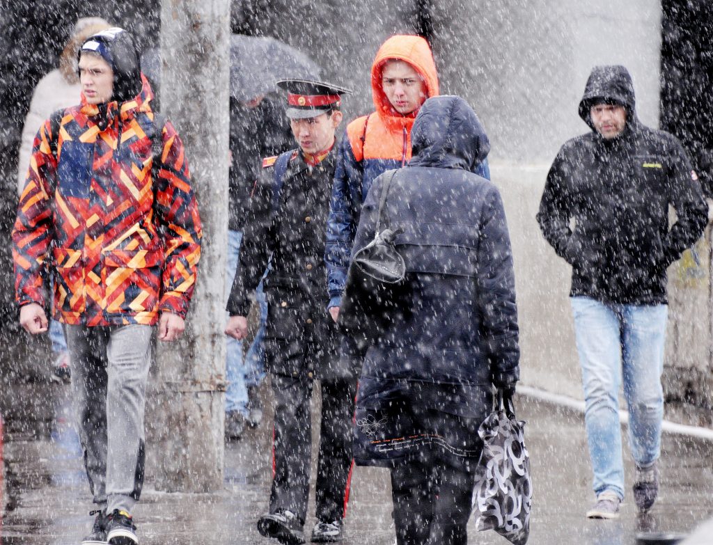Сотрудники МЧС предупредили об ухудшении погоды