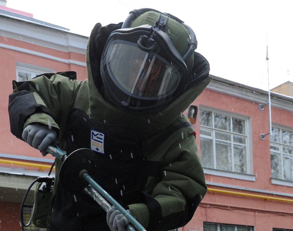 В центре Москвы экстренно эвакуировали Киевский вокзал, работают саперы