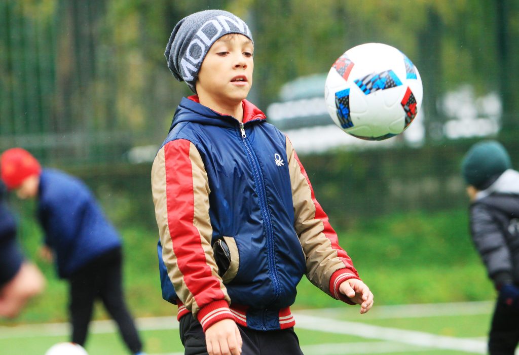 Футболисты спортивных школ «Сокол» и «Буревестник» сыграют 22 октября