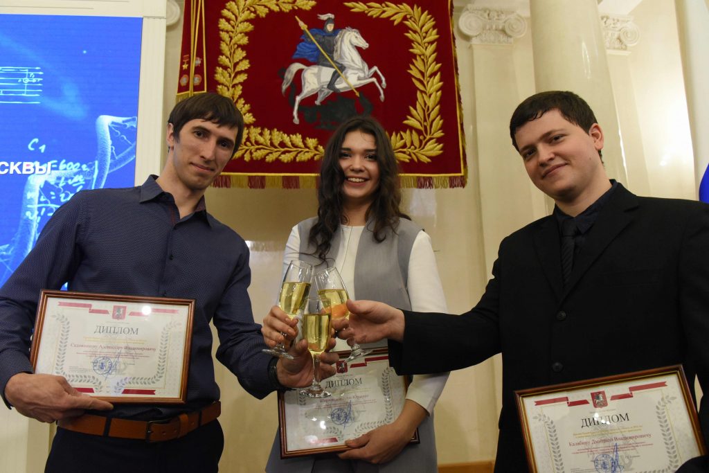 Молодые ученые получат по одному миллиону рублей