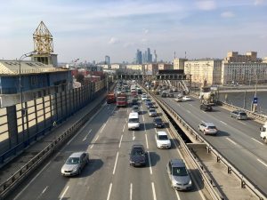 Москва стала лидером среди городов с экологичным автомобилями. Фото: архив, «Вечерняя Москва»