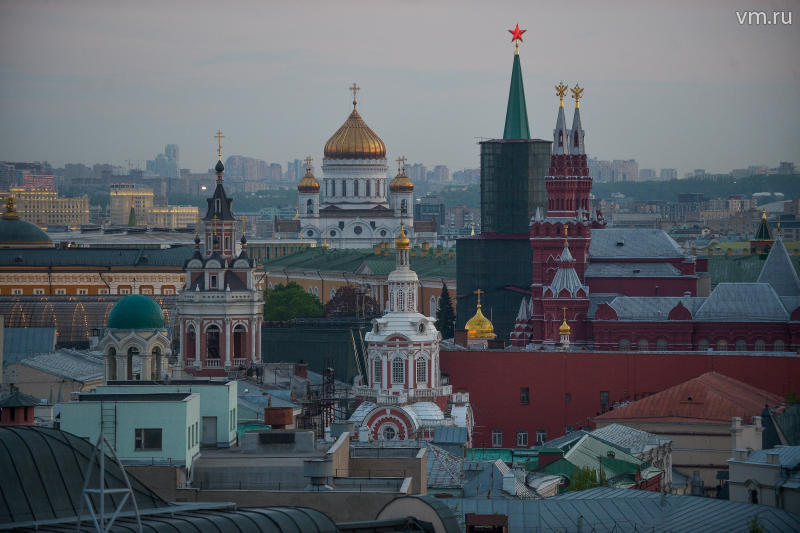 Реконструкцию ворот и Спасской башни Кремля завершат в Москве