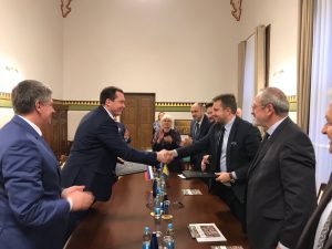 Подписание договора состоялось 27 октября в Белграде. Фото: пресс-служба Префектуры ЦАО