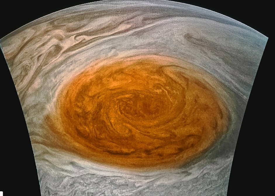 Астрономы раскрыли загадку гигантского урагана на Юпитере