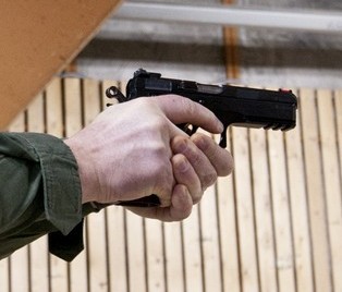 Водитель SsangYong расстрелял прохожего на севере Москвы, работает полиция