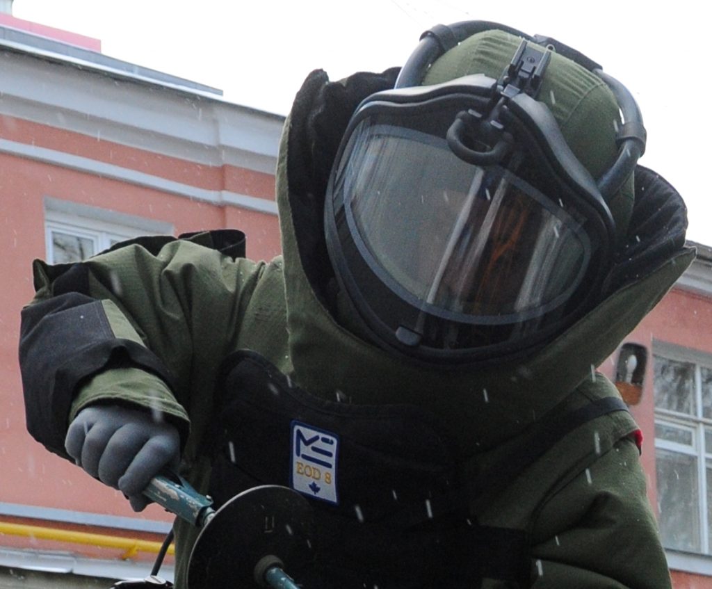 После звонка о бомбе в Москве эвакуировали торговый центр