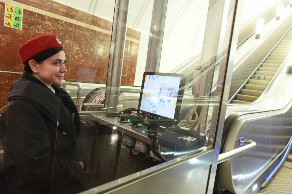 В день матча Россия – Аргентина «красная» ветка метро Москвы запустит больше поездов
