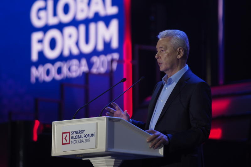Собянин открыл Synergy Global Forum в Москве