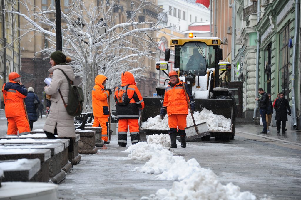 Коммунальщики Москвы перешли на усиленное дежурство до 9 января