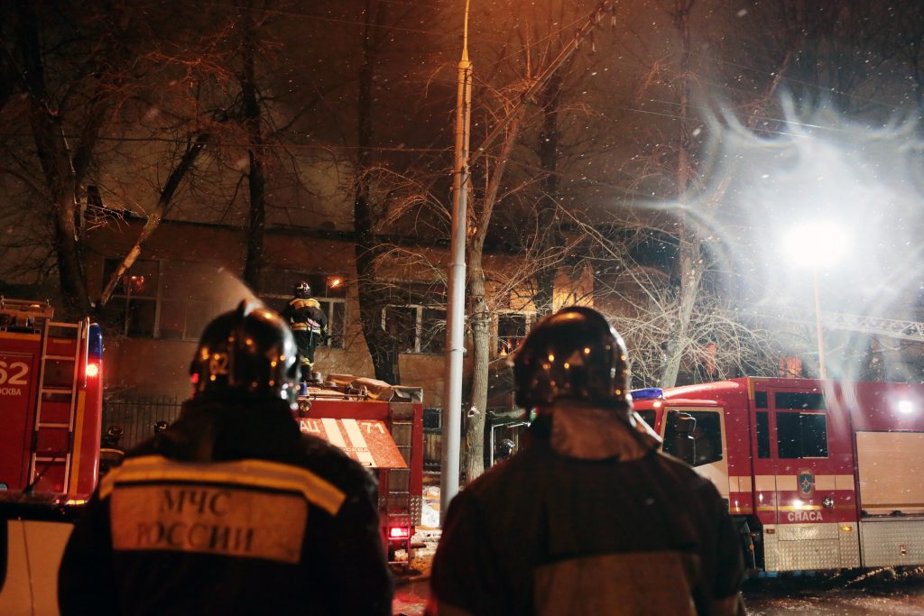В центре Москвы за час потушили 200-метровый пожар