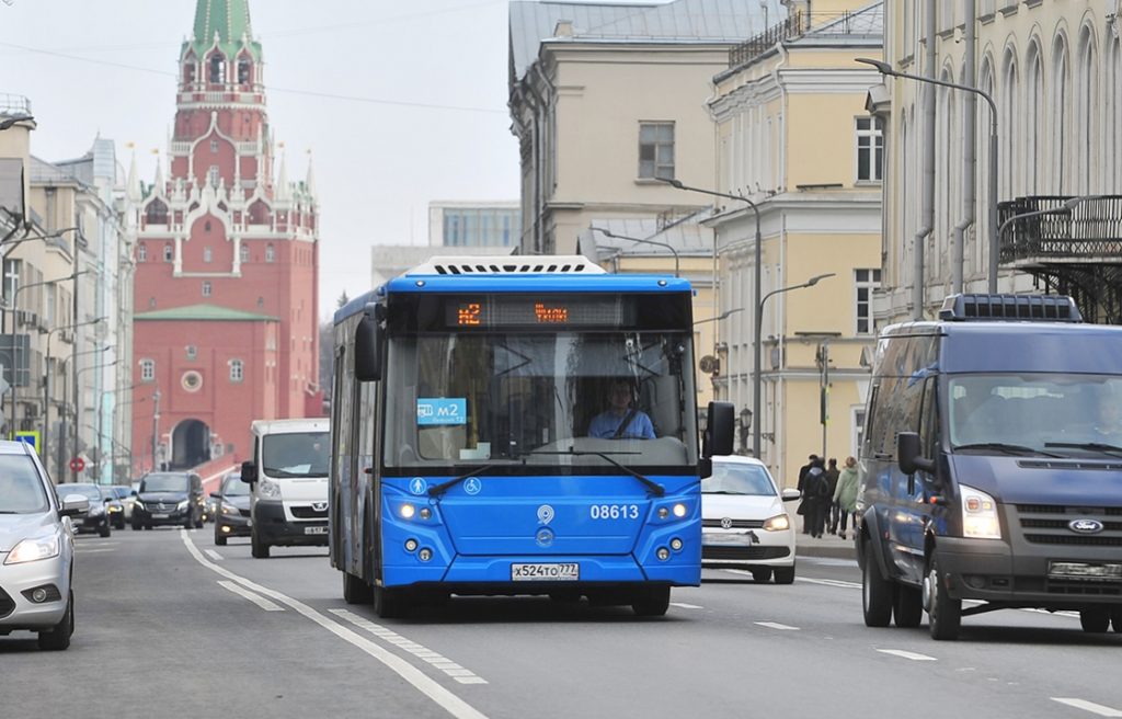 Маршруты московских автобусов изменят на 25 февраля