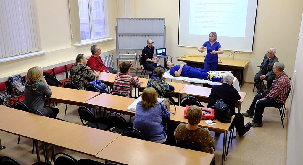Бесплатную школу пациентов запустили в Первой градской больнице Москвы