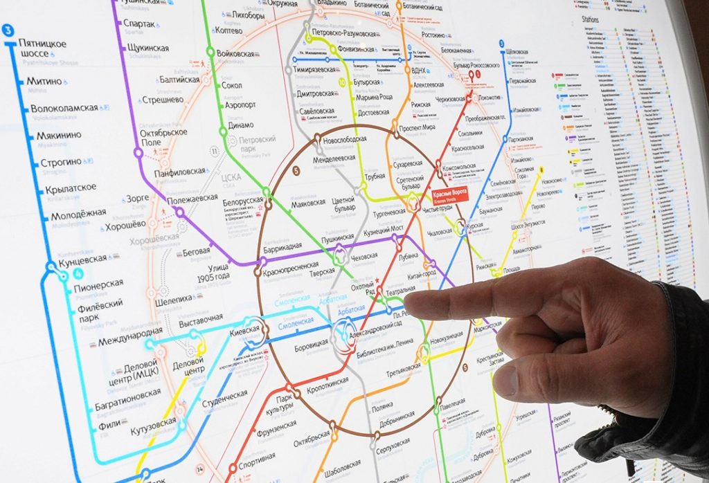 Москвичам предложили переименовать линии метро