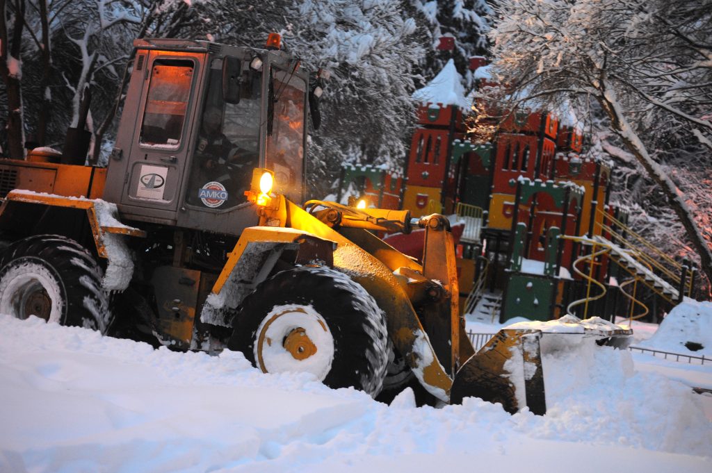 Москву очистят от снега за пять дней