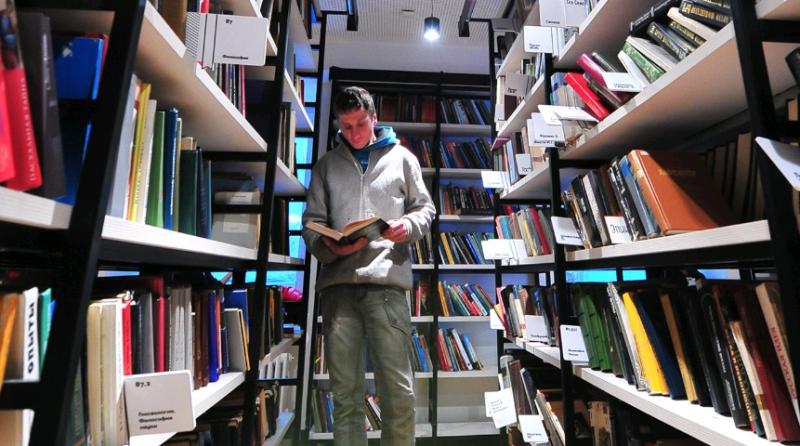 Жители Москвы забрали из библиотек около 80 тысяч книг