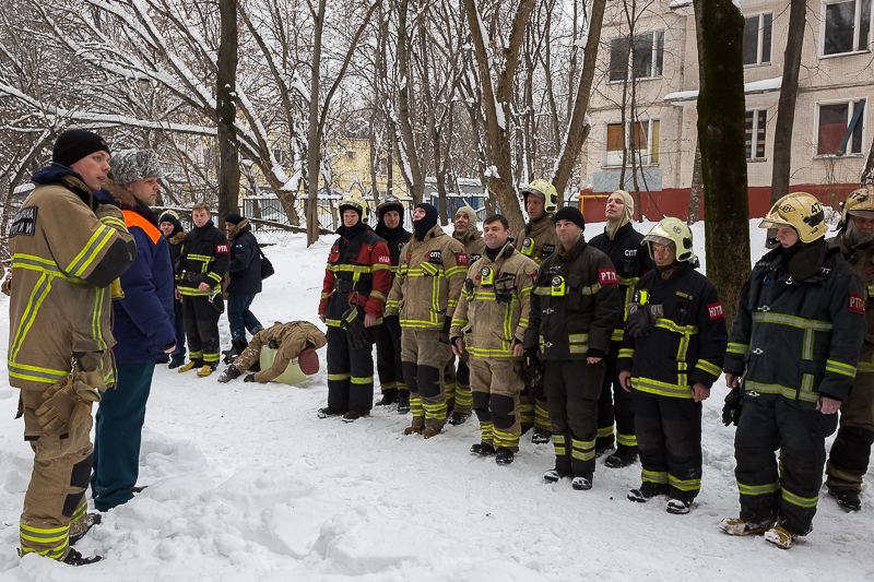 Практические сборы провели для московских спасателей